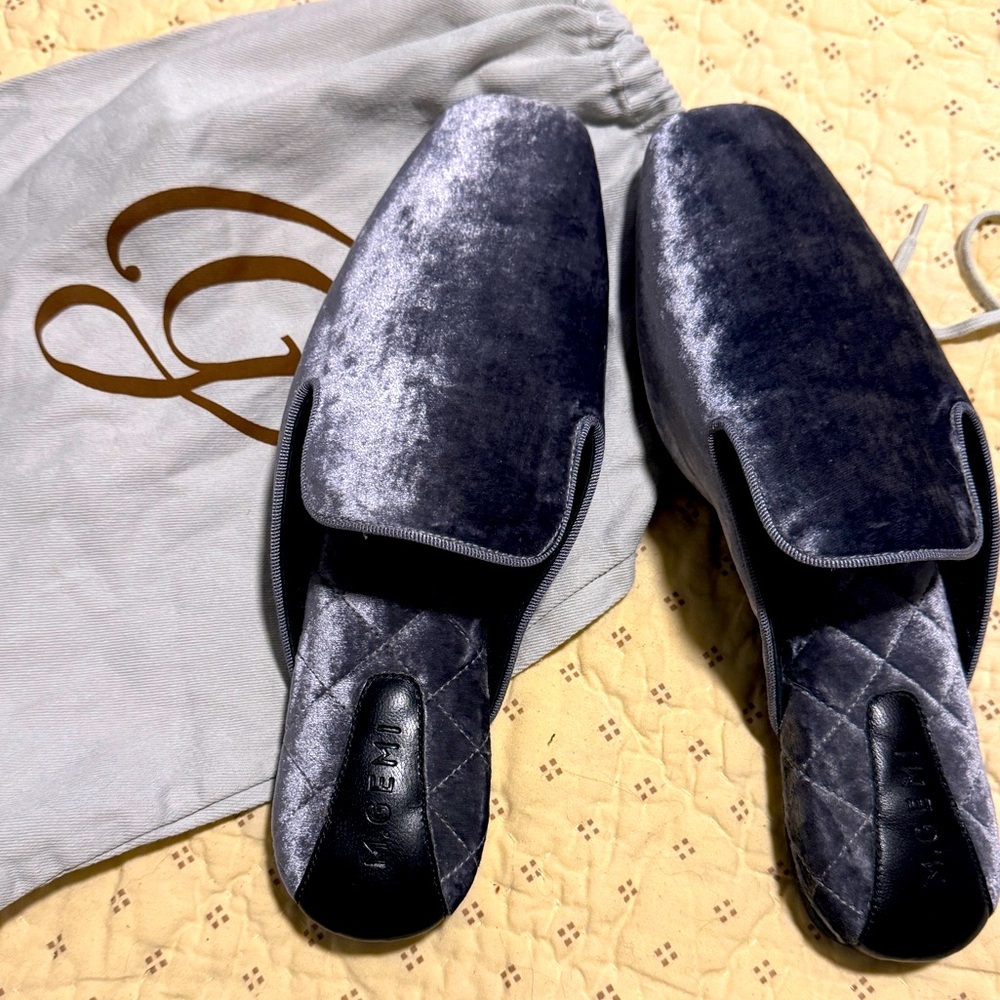 M. Gemi Velvet Mules in Silver